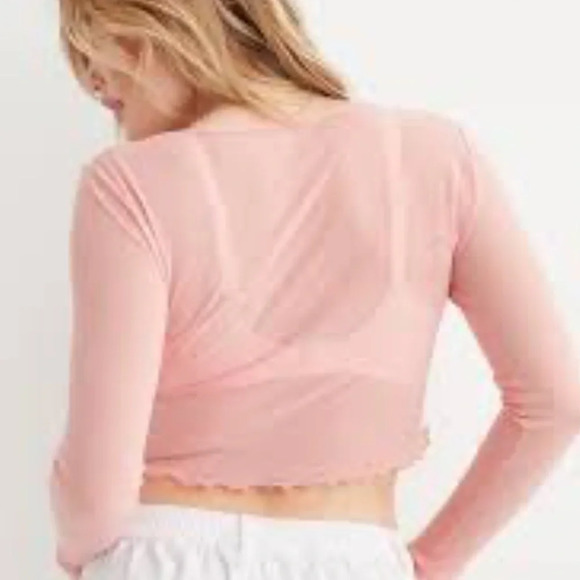 Aerie Magic Mesh Top PINK WONDER
Ladies Medium NWT - Picture 2 of 4